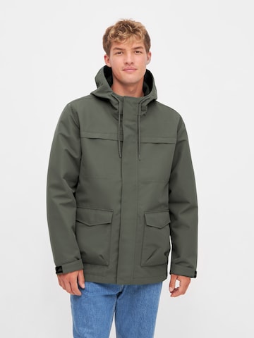 Derbe Performance Jacket 'Phoeby_dog' in Green: front