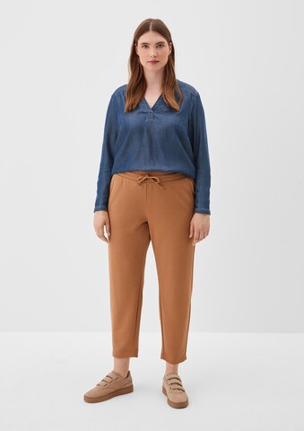 Regular Pantalon TRIANGLE en marron