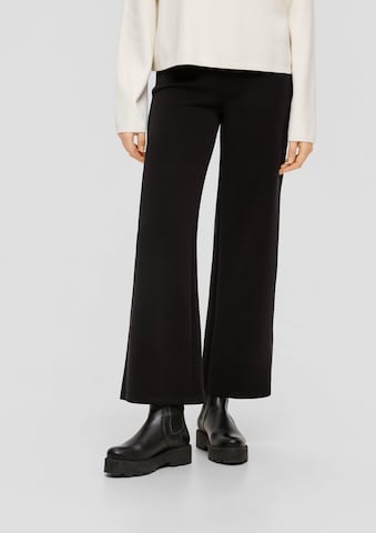 Wide leg Pantaloni de la s.Oliver pe negru: față