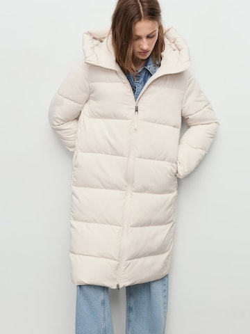Cappotto invernale 'ESKIMO' di MANGO in bianco: frontale