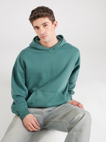 Abercrombie & Fitch - Sweatshirt 'ESSENTIALS' em verde: frente