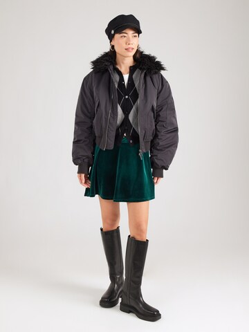 Gonna 'Zuri' di ABOUT YOU in verde