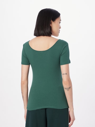 Tricou 'KITTE' de la PIECES pe verde