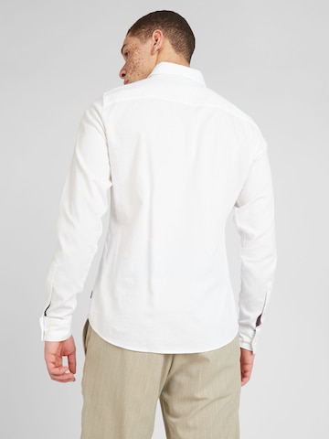 s.Oliver Slim Fit Skjorte i hvid