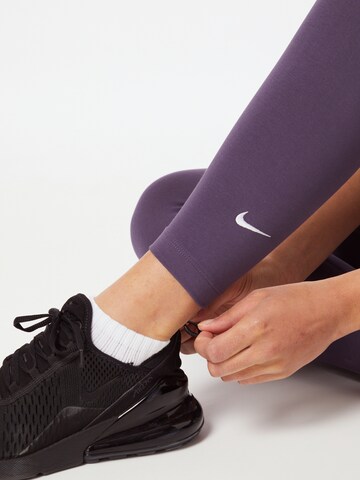 Nike Sportswear Skinny Legíny - fialová