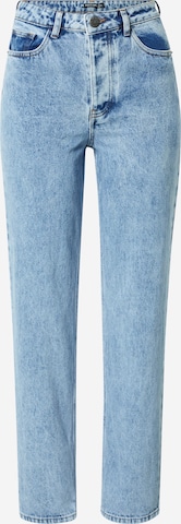 Nasty Gal Regular Jeans in Blue: front