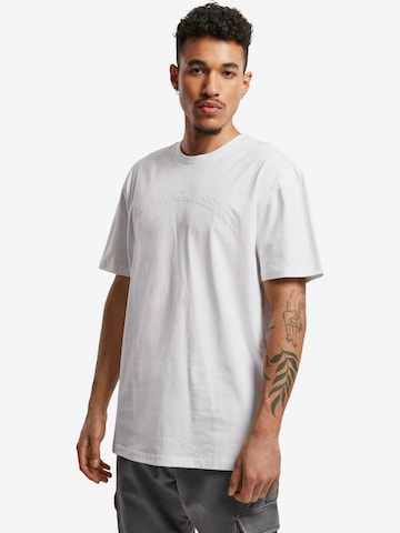 T-Shirt Urban Classics en blanc : devant