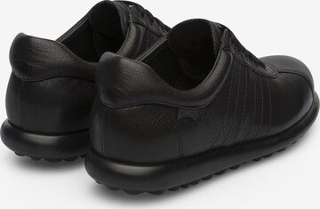 Baskets basses ' Pelotas ' CAMPER en noir