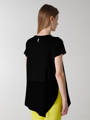 DEHA T-Shirt in Schwarz