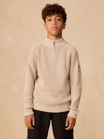 Next Пуловер в бежово: отпред