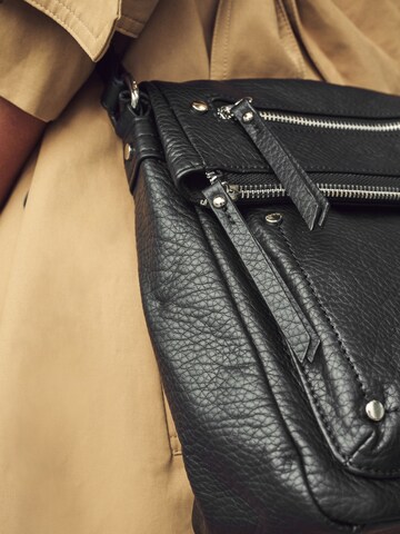 Messenger Next en noir
