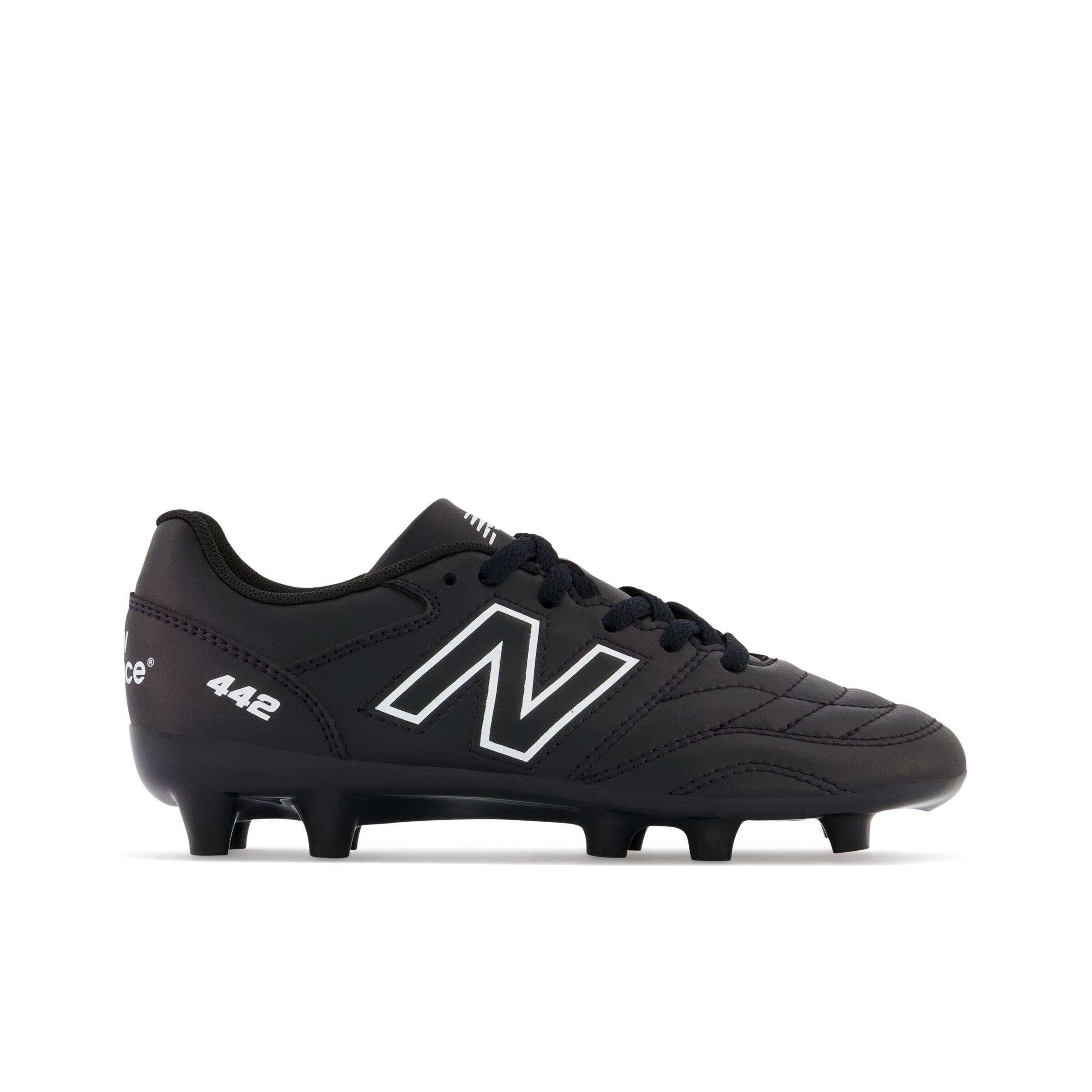 new balance Sports shoe 'ACADEMY' in Black