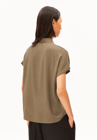 ARMEDANGELS - Blusa 'LARISAANA' em castanho: atrás