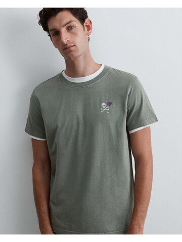 Scalpers Shirt in Green: front