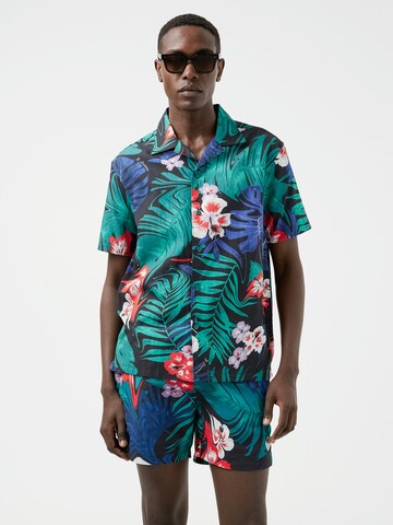 J.Lindeberg - Ajuste confortable Camisa 'Elio Hibiscus ' en negro: frente