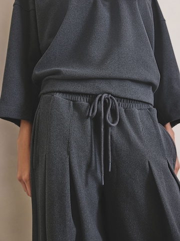 Next Wide leg Bandplooibroek 'N.Premium' in Grijs