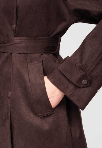 Ombre Tussenmantel in Bruin