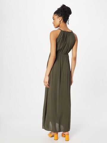 Robe 'Antonie' ABOUT YOU en vert