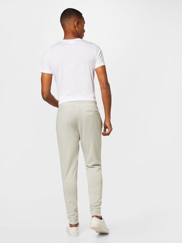 BOSS - Tapered Pantalón 'Sestart' en gris