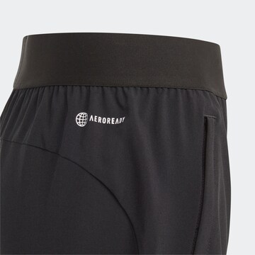 ADIDAS SPORTSWEAR Normalny krój Spodnie sportowe 'Train Icons Aeroready Logo ' w kolorze czarny