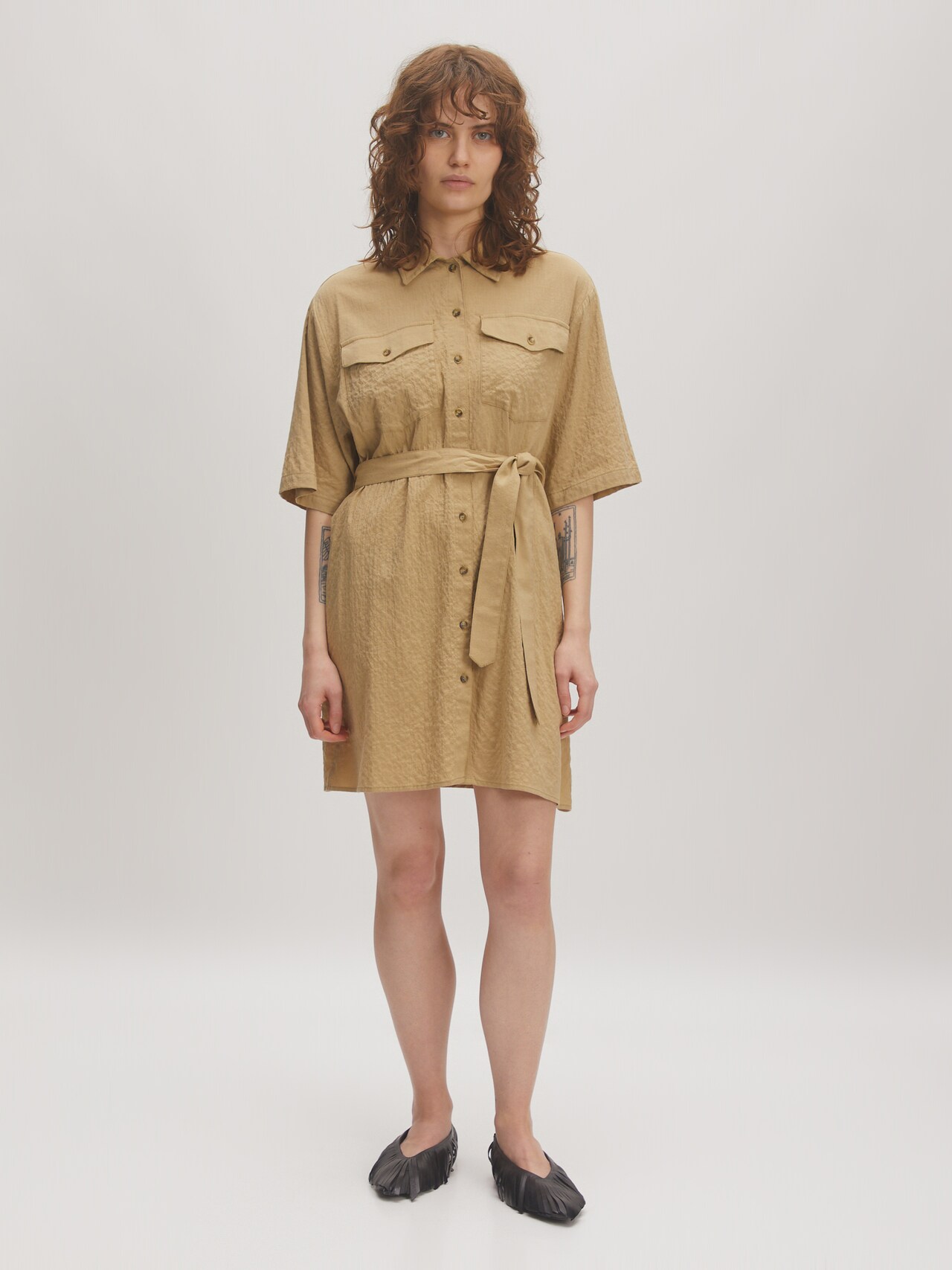 EDITED Produkte Kleid 'Blair' khaki