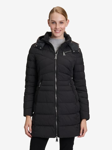 GIL BRET Winter coat in Black: front