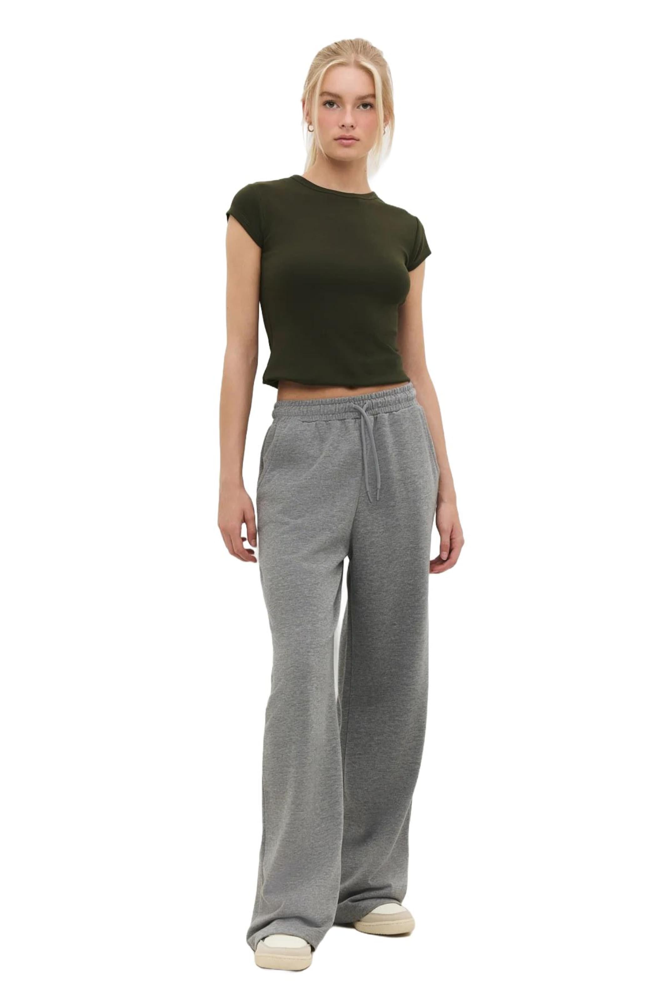 No Matter What Loose fit Trousers in Grey