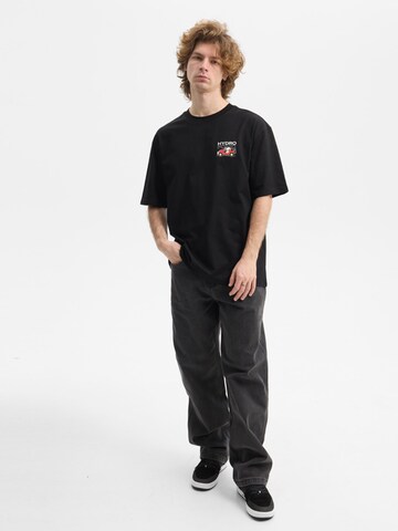 hydroponic - Camiseta 'Hydroponic x Peanuts Oversized Short-Sleeve Roadster T-Shirt' en negro