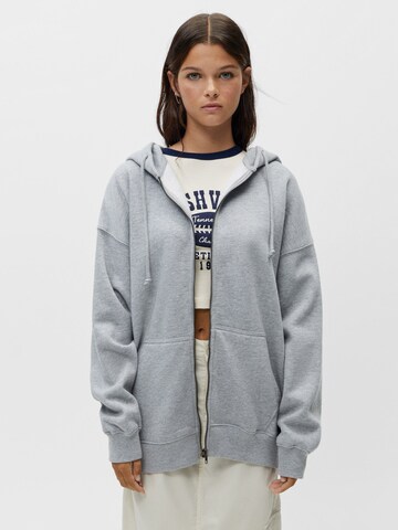 Pull&Bear Sweat jacket in Grey: front