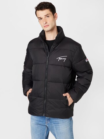 Tommy Jeans Winter jacket in Black: front