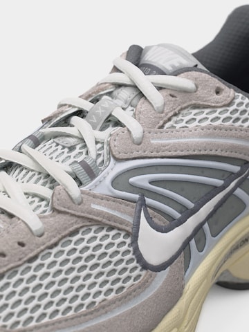 Nike Sportswear Platform trainers 'AIR MAX MOTO 2K' in Grey