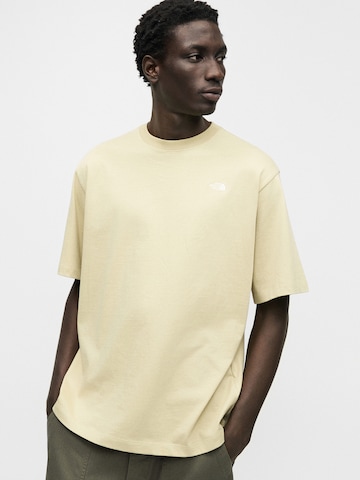 THE NORTH FACE Bluser & t-shirts 'ESSENTIAL' i gul