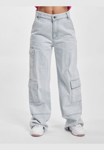 Regular Jeans cargo 'Serif' Karl Kani en bleu : devant