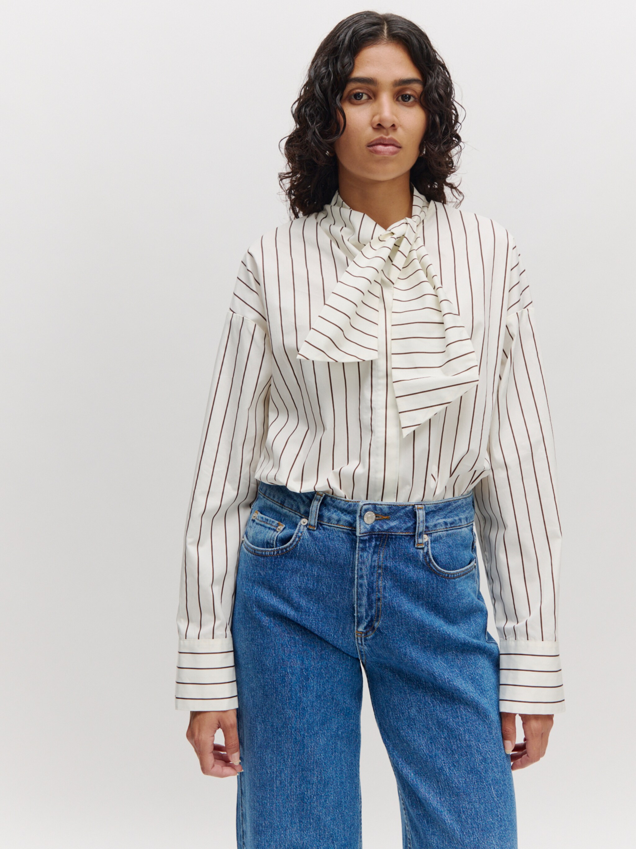 EDITED Producten Blouse 'Cara' Crème