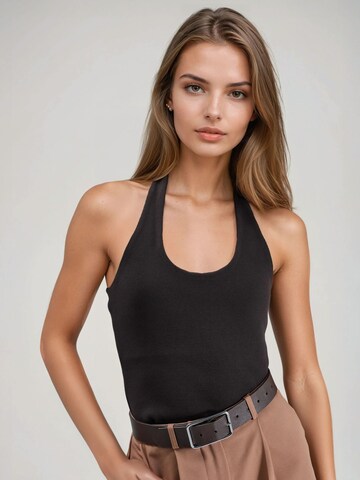 Hiccup Top in Brown: front