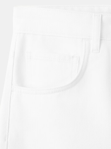 Barrel Jeans 'BIMBA' de la MANGO pe alb