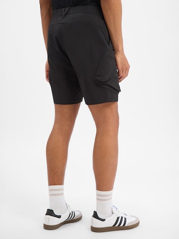 THE NORTH FACE Shorts 'Cedar' in Schwarz