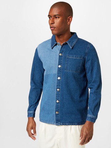 LMTD Regular fit Button Up Shirt in Blue: front