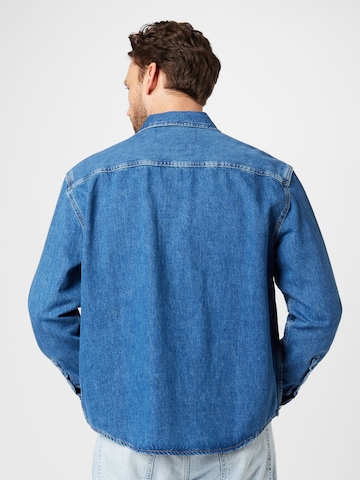 Calvin Klein Jeans - Ajuste confortable Camisa en azul