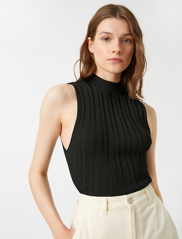 Koton Knitted top in Black: front
