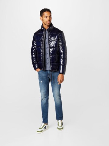 Veste d’hiver GUESS en bleu