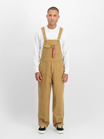 ALPHA INDUSTRIES Loosefit Latzhose in Grün: Vorderseite