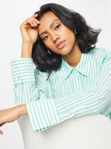 Camicia da donna 'Darla' di Gina Tricot in verde