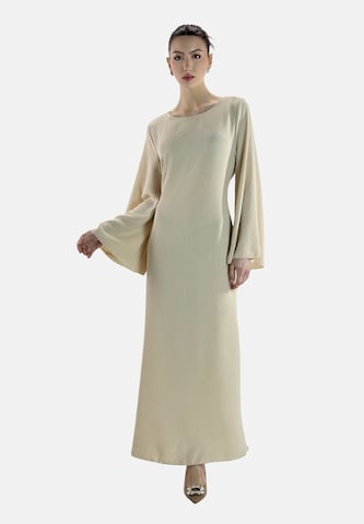 Elara Kleid in Beige: Vorderseite