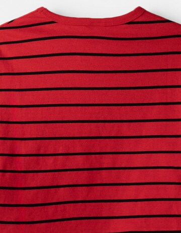 T-shirt Bershka en rouge