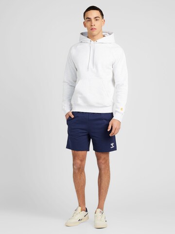 Carhartt WIP Sweatshirt 'Chase' i grå