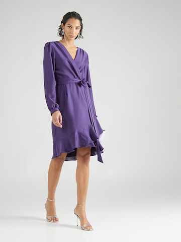 Robe de cocktail SWING en violet