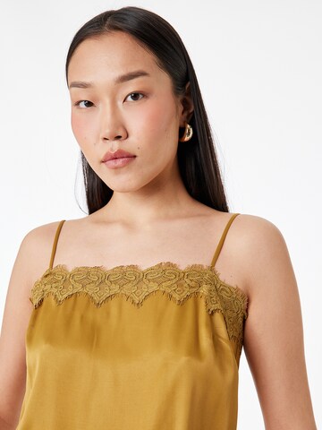 Koton Top in Yellow