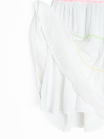 Rochie de la Cool Club pe alb
