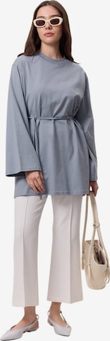 MANUKA Shirt in Blau: Vorderseite